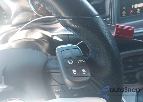 2021 Dodge Challenger R/T z USA, uszkodzony, nr VIN 2C3CDZBT7MH551643